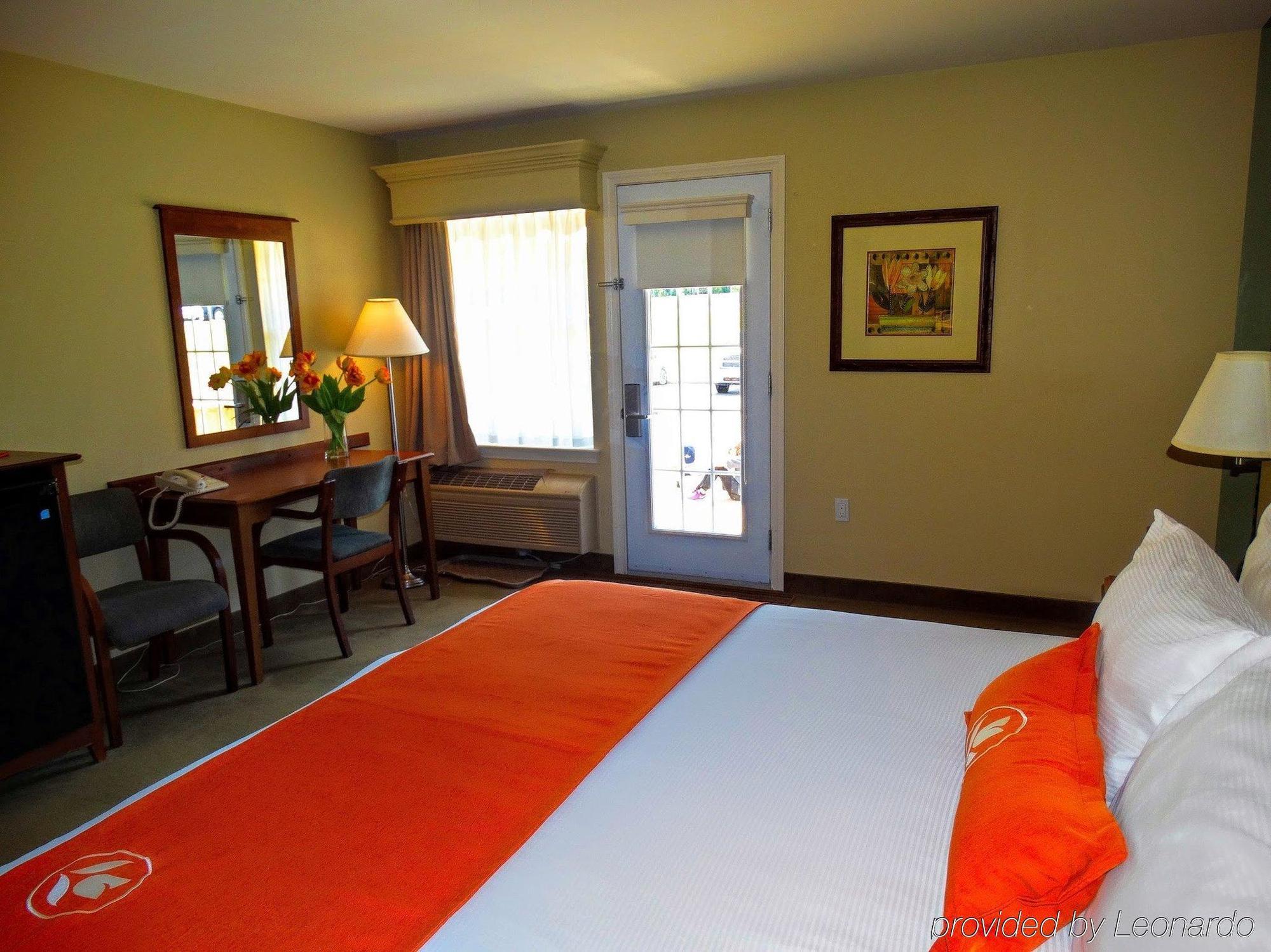Amsterdam Inn & Suites Moncton Zewnętrze zdjęcie