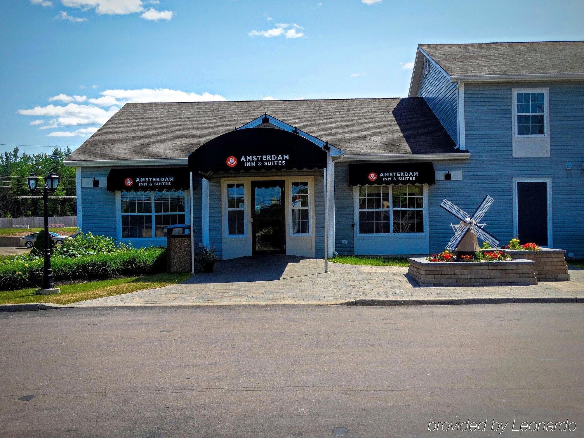 Amsterdam Inn & Suites Moncton Zewnętrze zdjęcie
