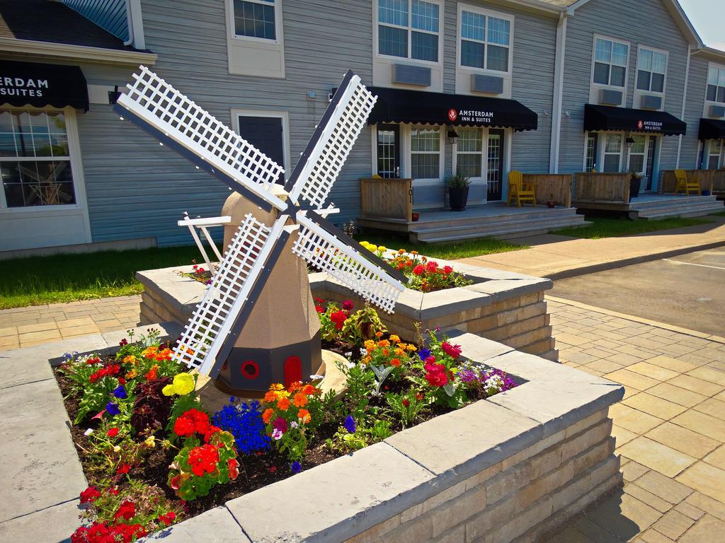 Amsterdam Inn & Suites Moncton Zewnętrze zdjęcie